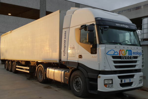 Bilici Walking Floor ADR | Mezzi | REM Ecologia