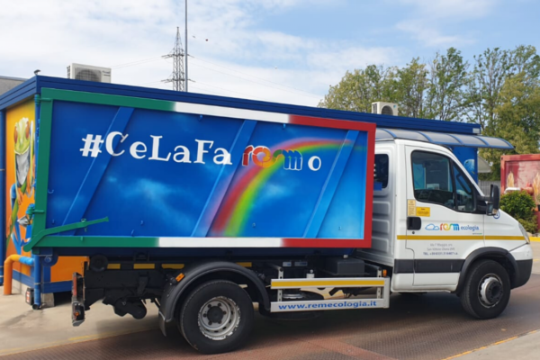 Furgoni con container | Mezzi | REM Ecologia